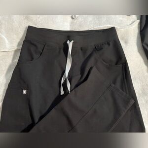 Figs women’s Black straight leg with Gray Drawstring